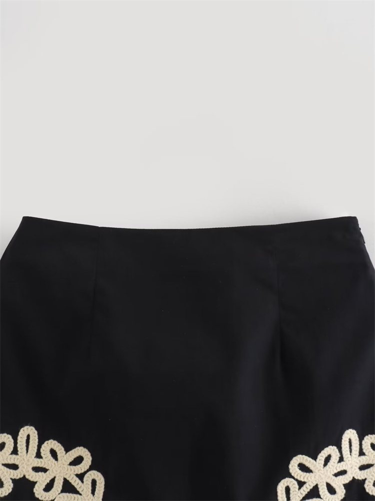 Zevity-女性用ミニスカート,ライン,花の刺embroi - Summer Zara のレビューと価格
